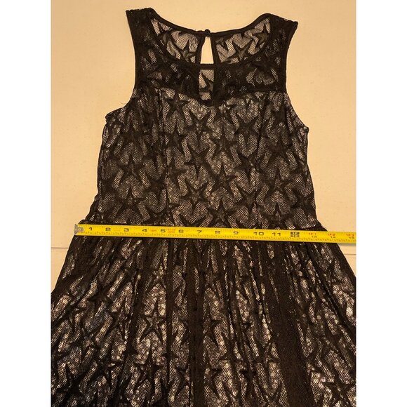 Black Lace Sleeveless Dress With Star Pattern Keyhole Back Zipper Girls XS - Picture 9 of 15